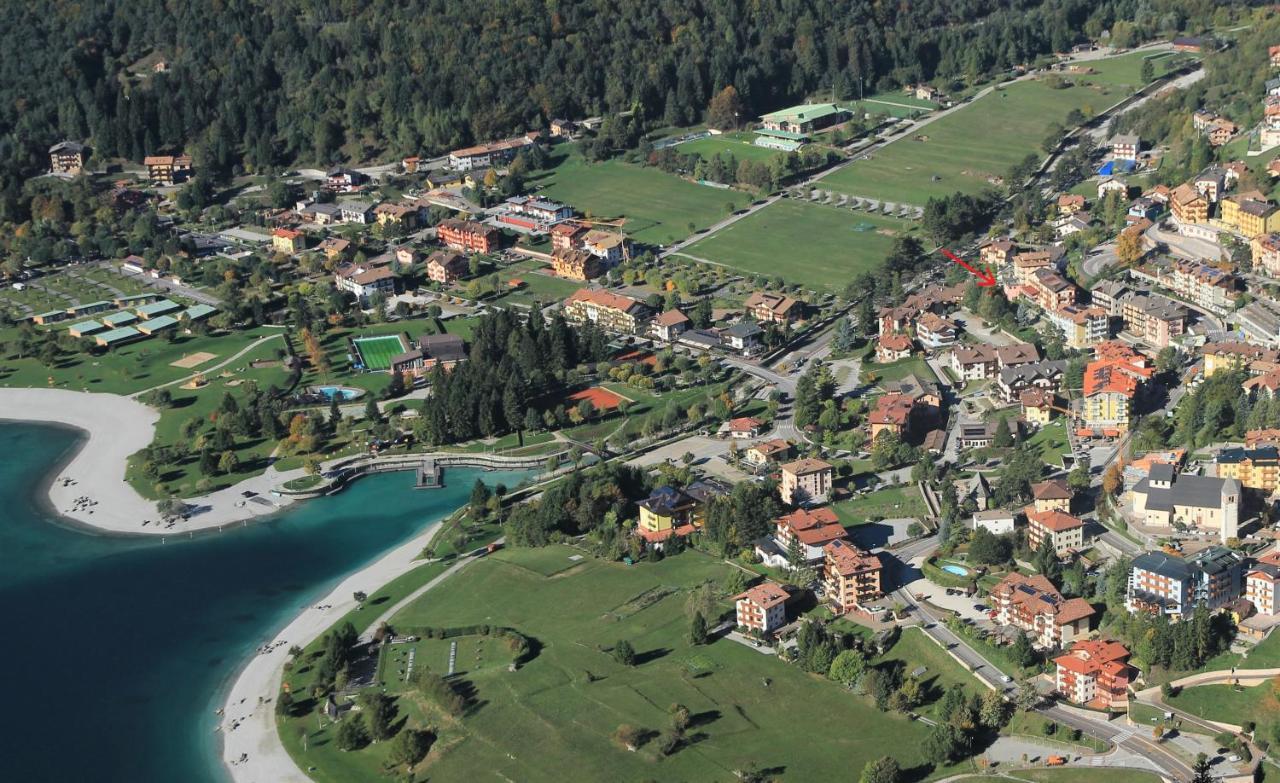 Hotel Miramonti Molveno Bagian luar foto