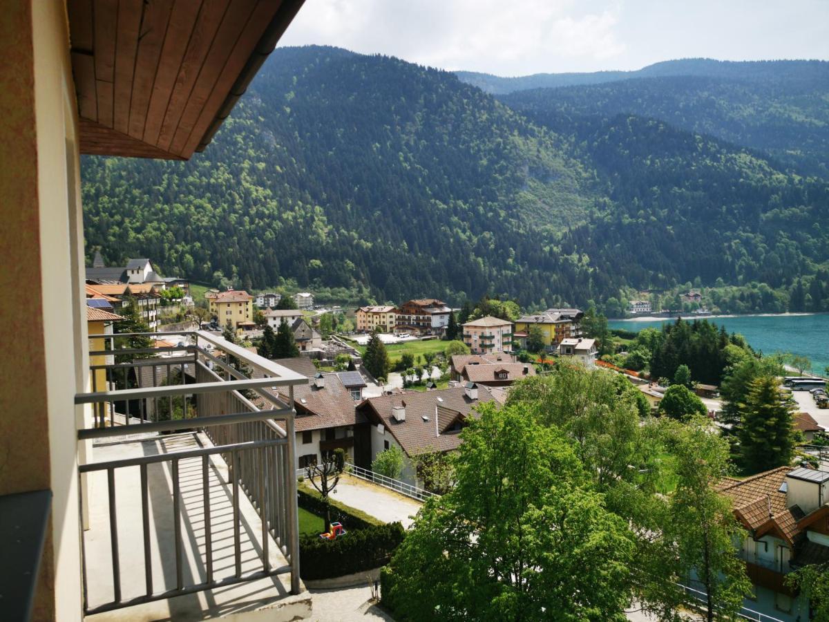 Hotel Miramonti Molveno Bagian luar foto