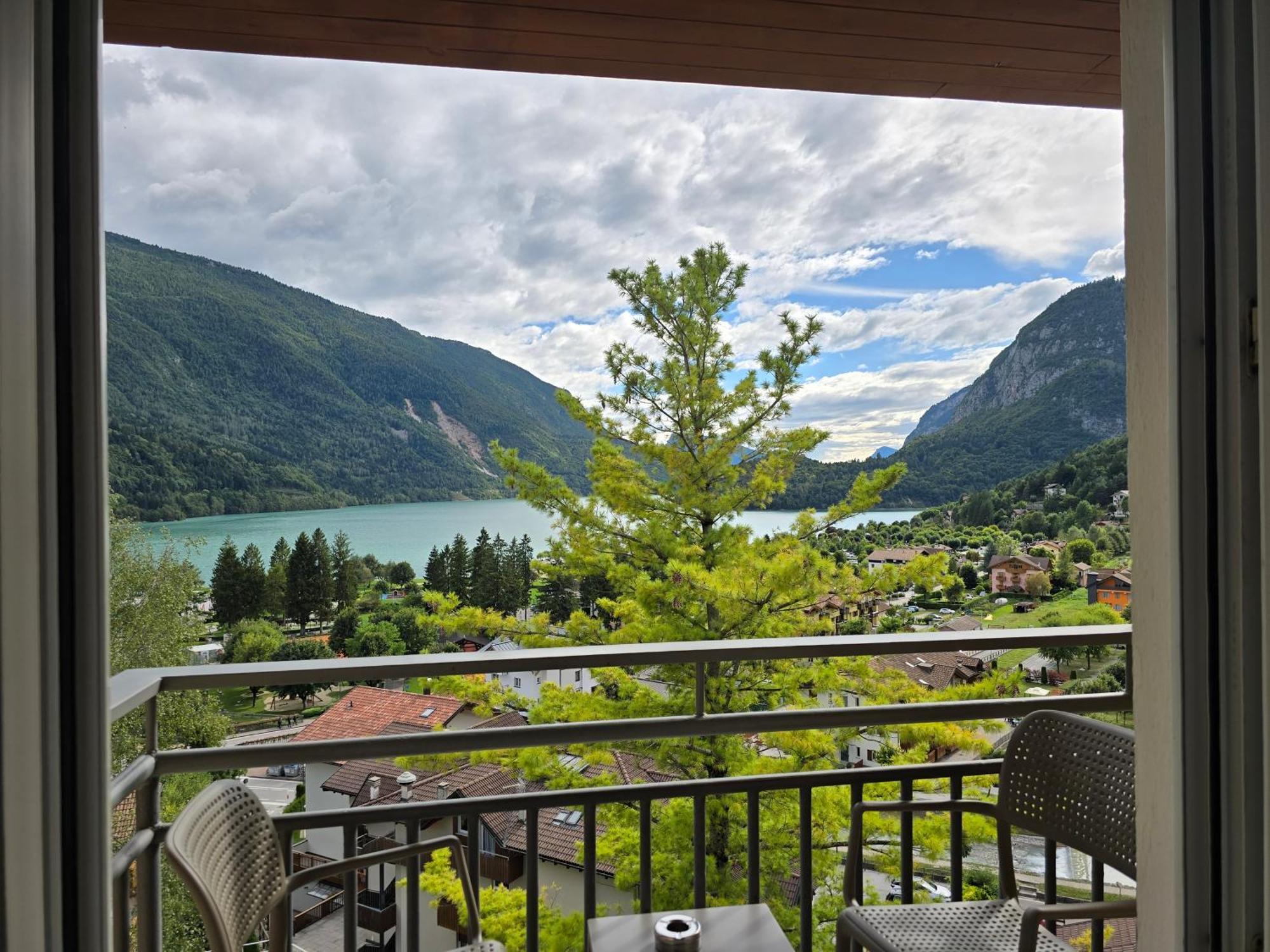 Hotel Miramonti Molveno Bagian luar foto
