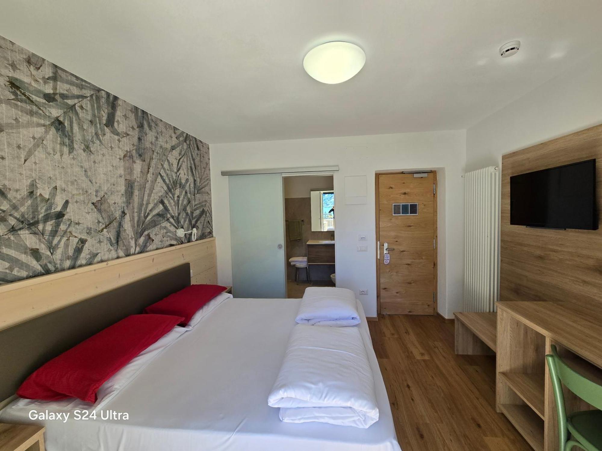 Hotel Miramonti Molveno Bagian luar foto