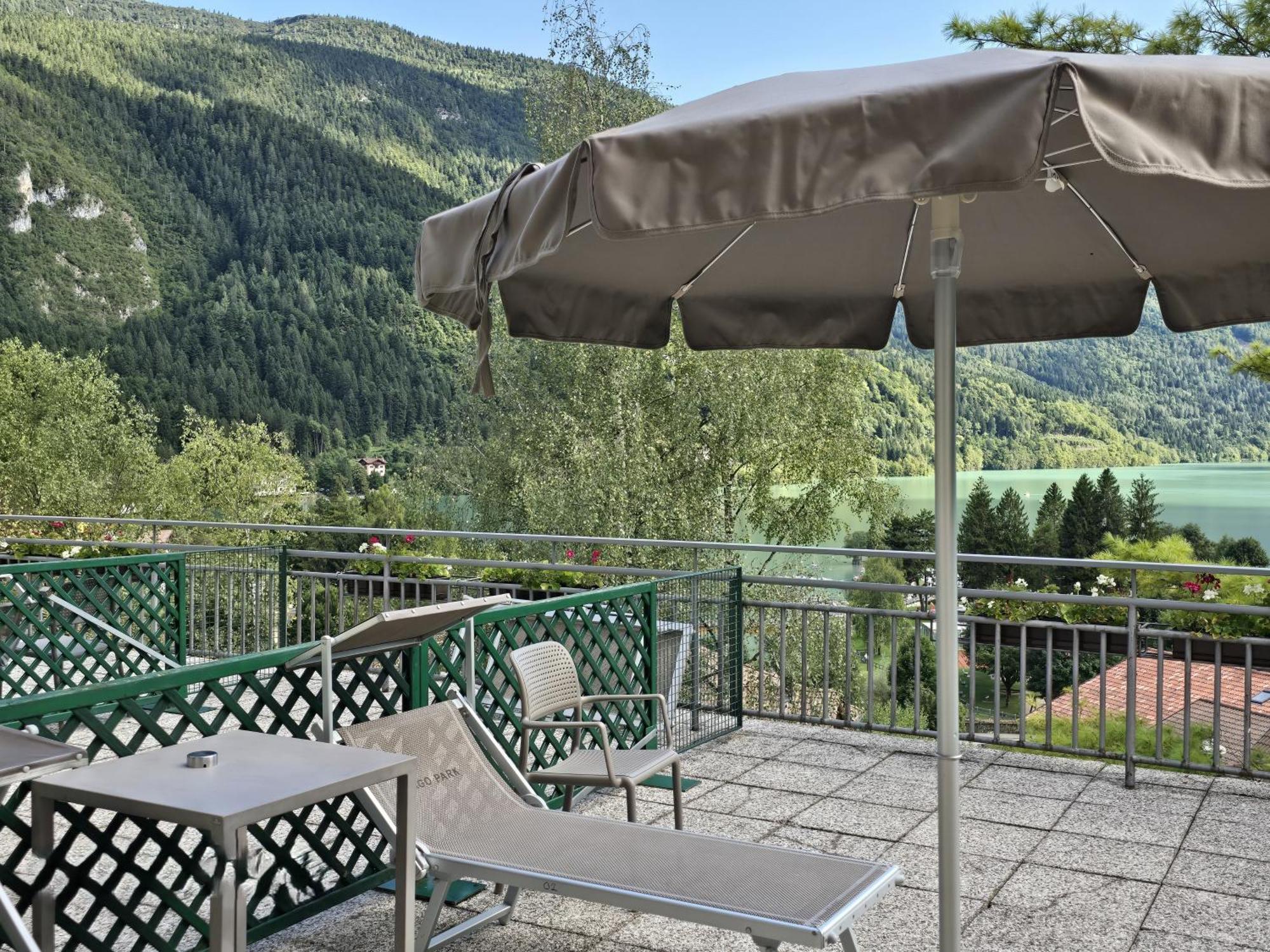 Hotel Miramonti Molveno Bagian luar foto
