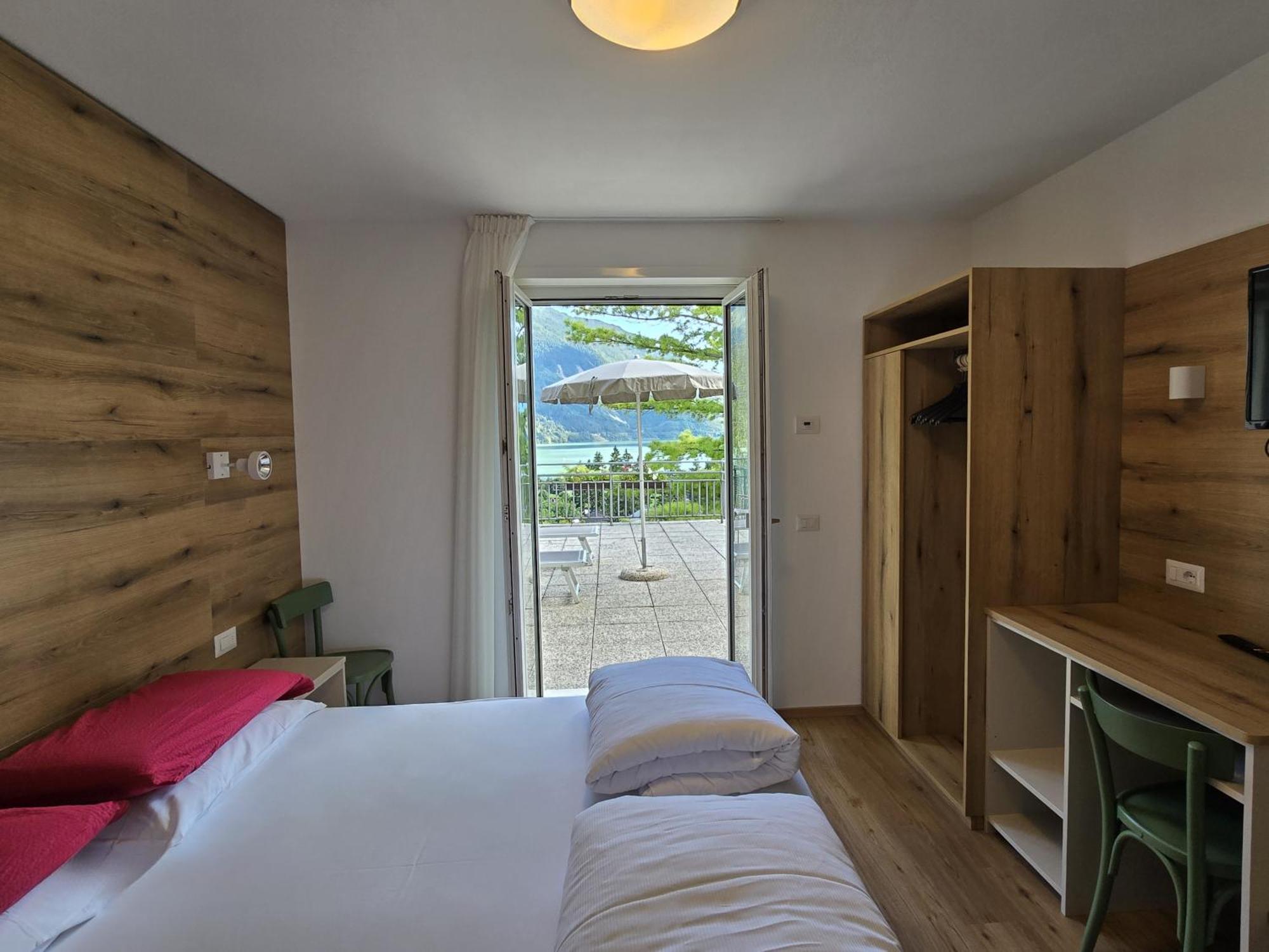 Hotel Miramonti Molveno Bagian luar foto