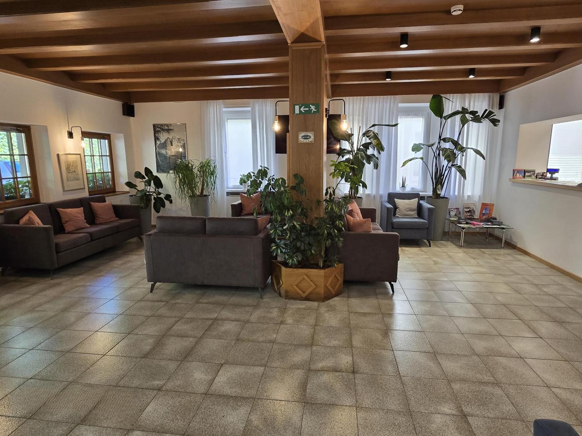 Hotel Miramonti Molveno Bagian luar foto